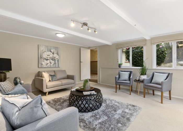  at 207 Miromiro Road, Normandale, Lower Hutt