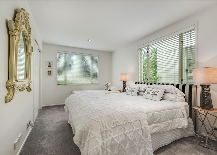  at 10/25 The Strand, Waiheke Island, Auckland