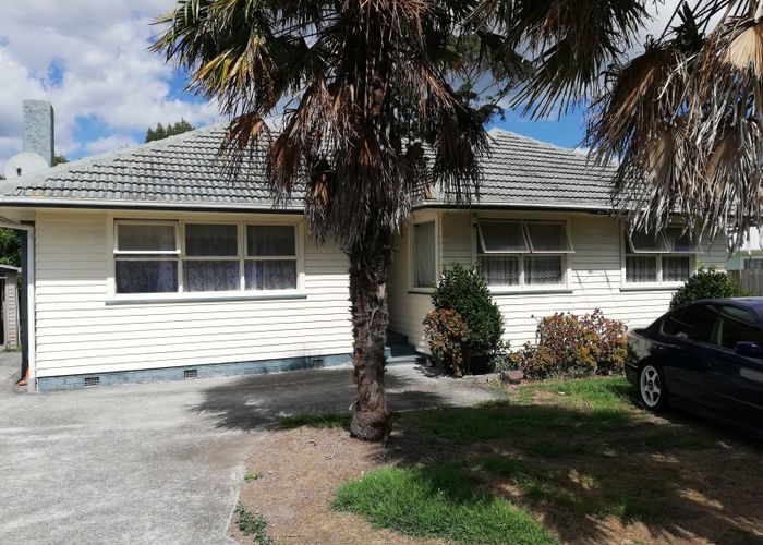  at 12 Celia Place, Mangere East, Auckland
