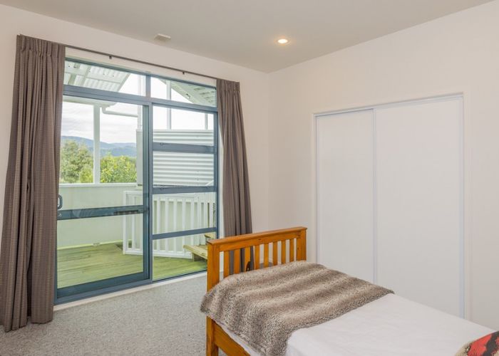  at 19 Grande View Terrace, Ohau, Levin