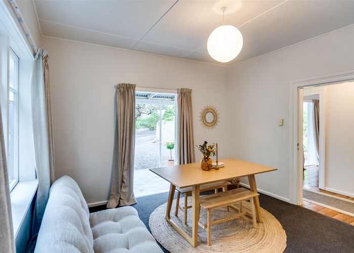 Free property data for 1 Cameron Road, Bluff Hill, Napier homes.co.nz