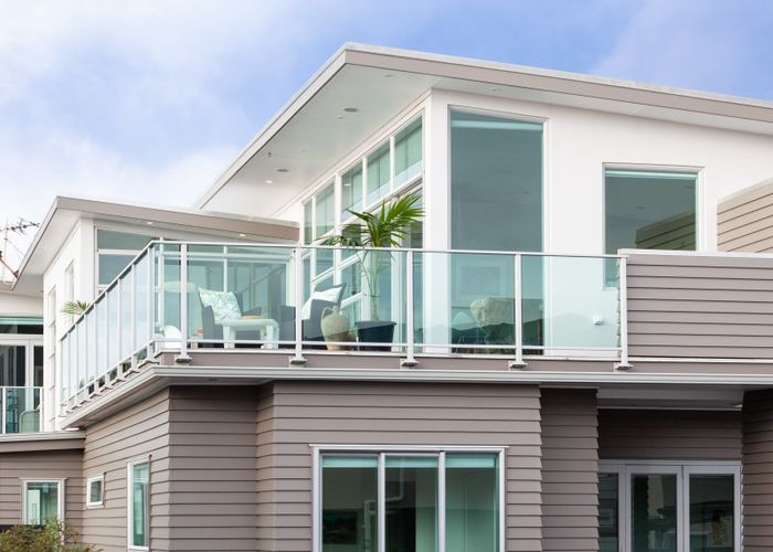  at 2/5 Beach Street, Fitzroy, New Plymouth