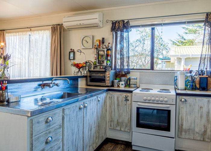  at 1/81 Awatapu Drive, Whakatane