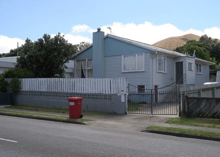  at 206 Warspite Avenue, Waitangirua, Porirua