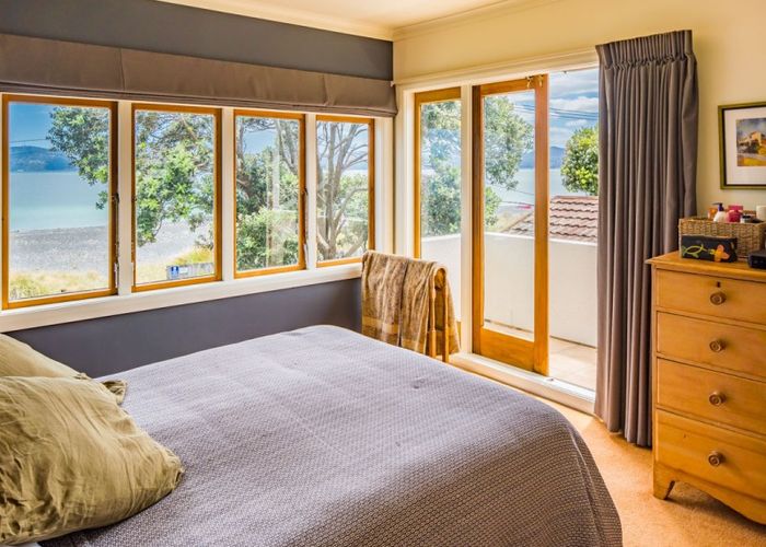  at 145 Marine Parade, Eastbourne, Lower Hutt