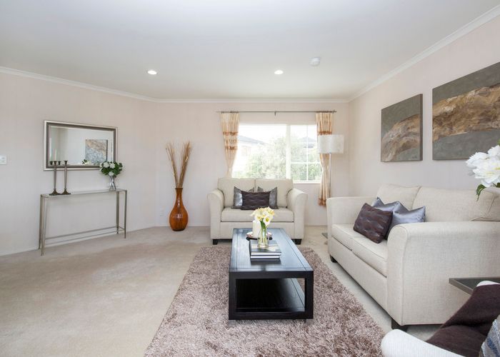  at 3 San Luis Place, Golflands, Auckland