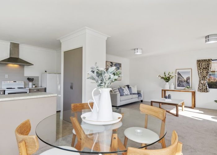  at 1/200 Fourteenth Avenue, Tauranga South, Tauranga