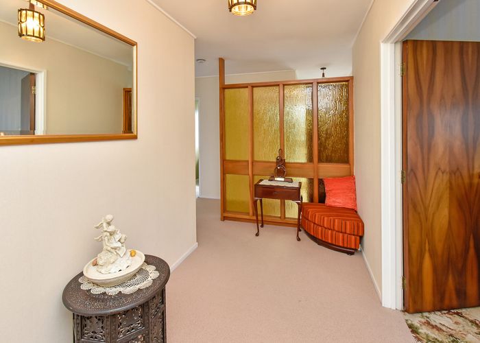  at 5 Pettit Place, Manukau, Auckland