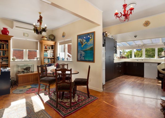  at 1/39 Walford Road, Point Chevalier, Auckland