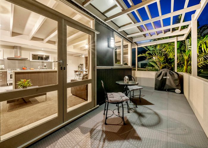  at 1 Kawau Grove, Waikanae Beach, Waikanae