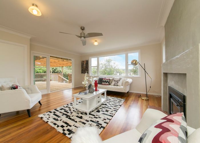  at 16 Harrington Road, Henderson, Auckland