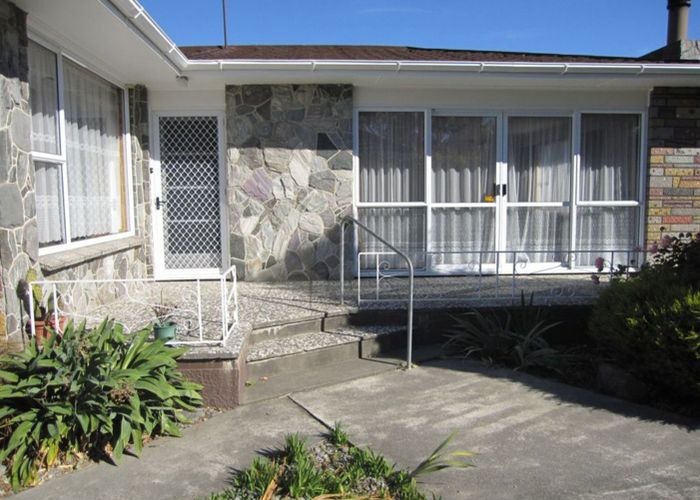  at 34 Gould Crescent, Woolston, Christchurch