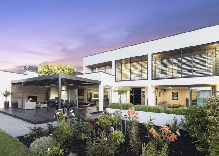  at 12 Carnaby Close, St Albans, Christchurch