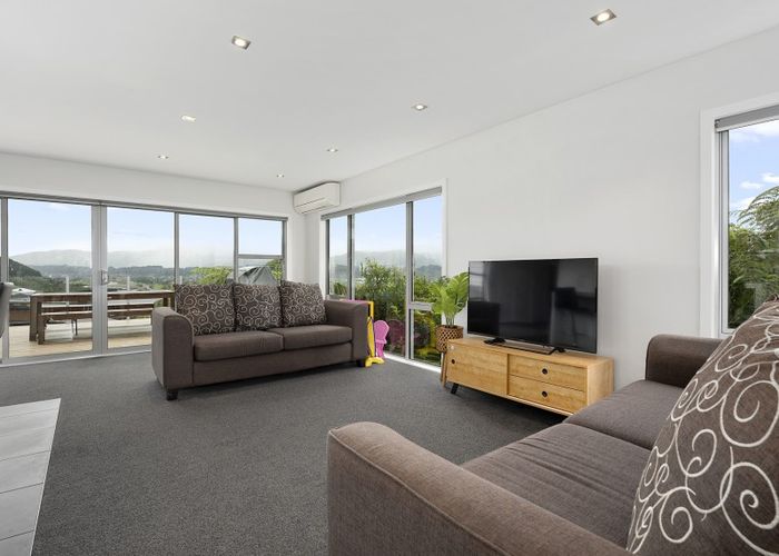  at 21 Cosgrove Rise, Riverstone Terraces, Upper Hutt