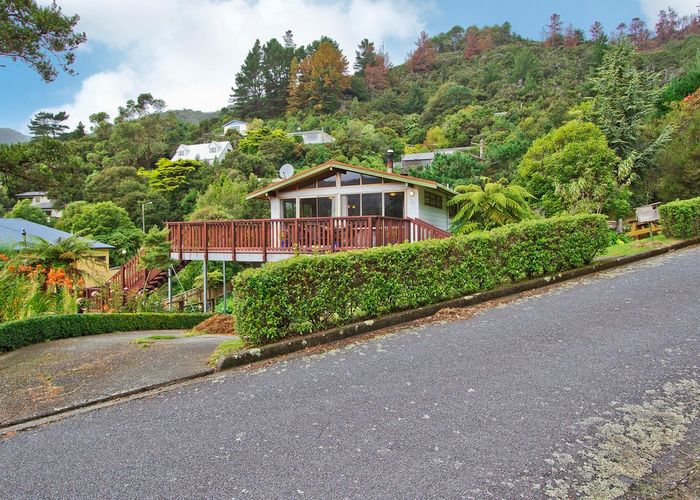  at 12 Ngahere Street, Stokes Valley, Lower Hutt