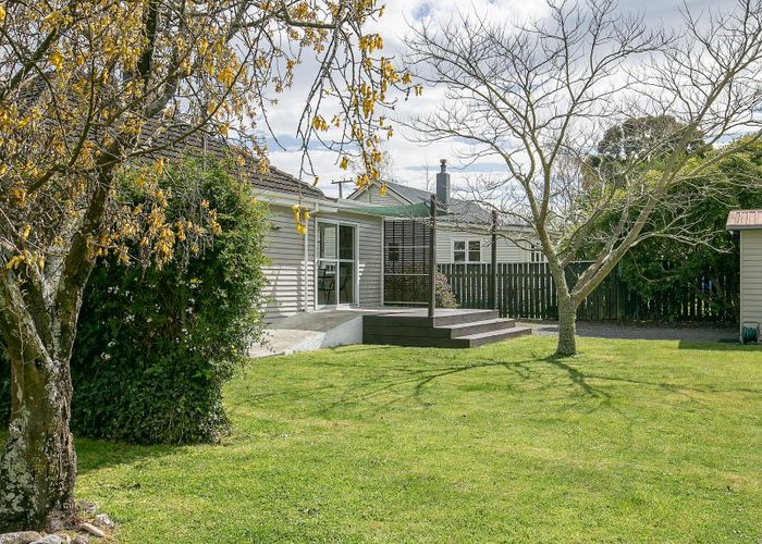  at 3 Papawai Road, Greytown