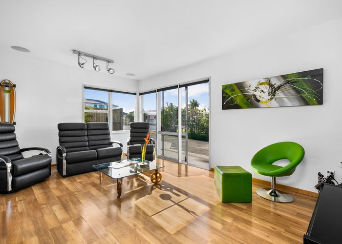  at 1/307 Pakuranga Road, Pakuranga Heights, Auckland