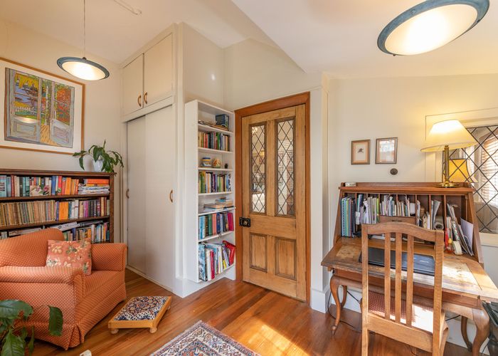  at 102 Bristol Street, St Albans, Christchurch