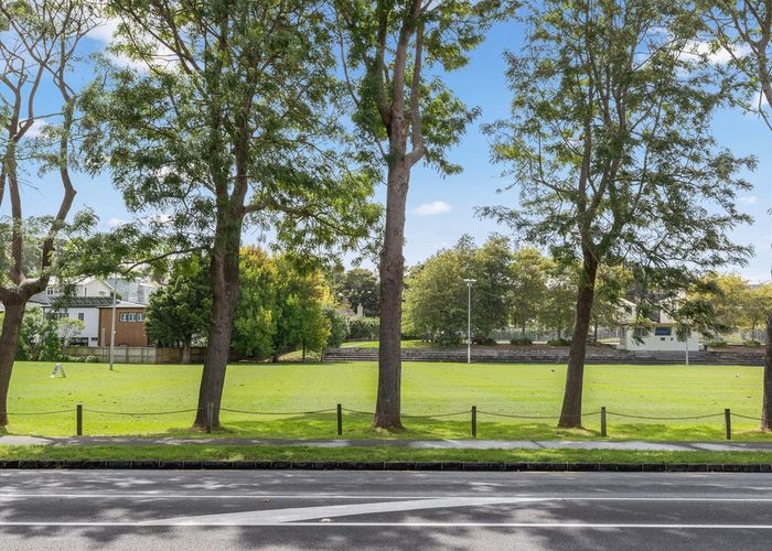  at 23/2 Cawley Street, Ellerslie, Auckland