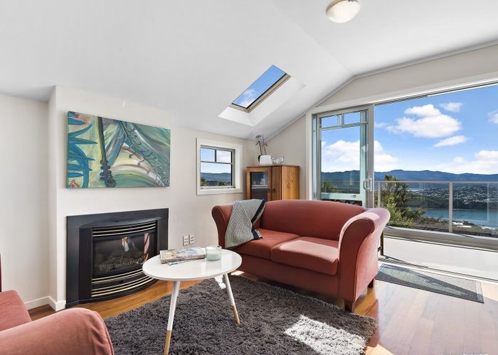  at 9 Alexandra Road, Roseneath, Wellington