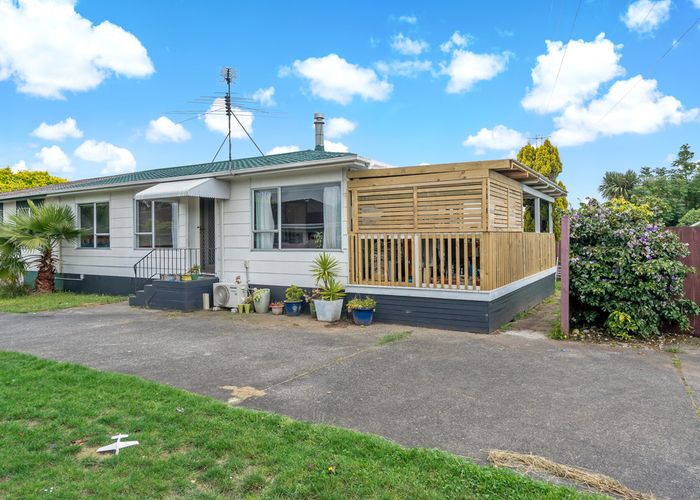  at 33B Kindergarten Drive, Conifer Grove, Takanini