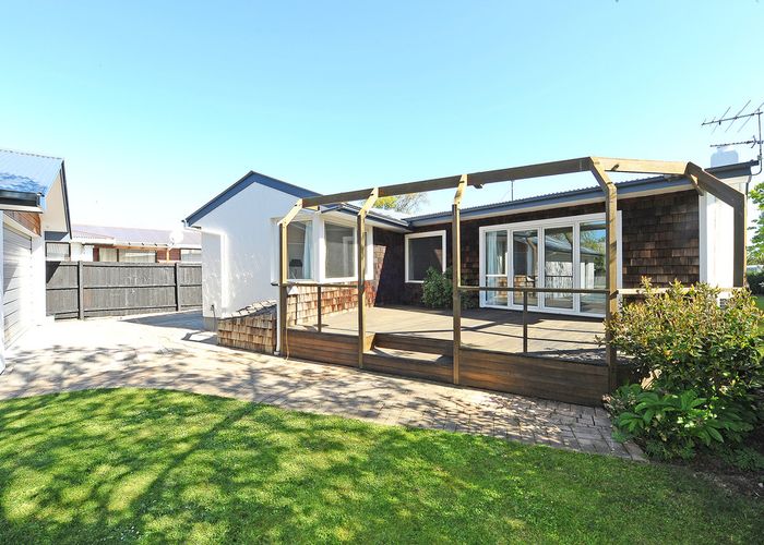  at 158 Hendersons Road, Hoon Hay, Christchurch