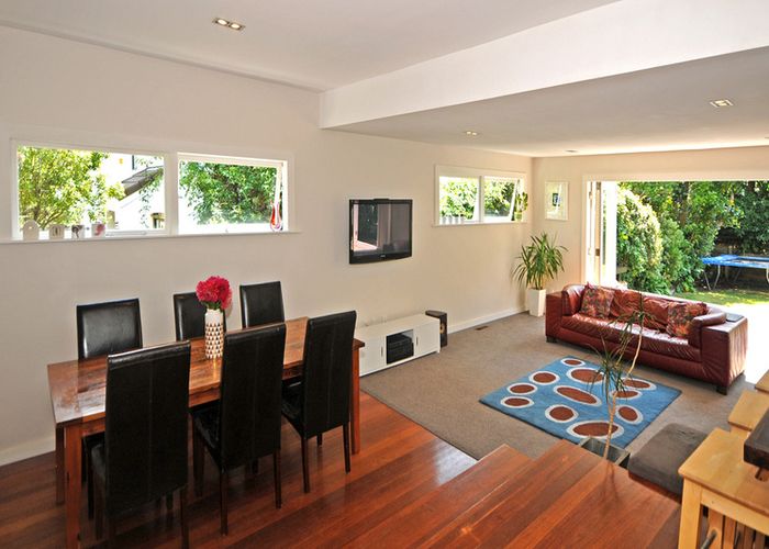  at 20 Mersey Street, Island Bay, Wellington