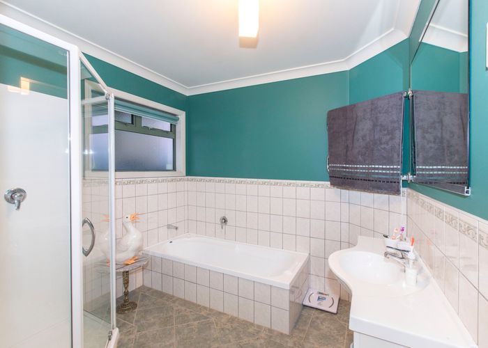  at 9 Garrett Place, Riverstone Terraces, Upper Hutt