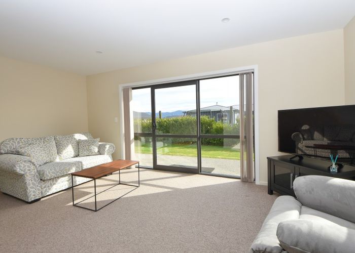  at 59 Ashmore Park Road, Carterton