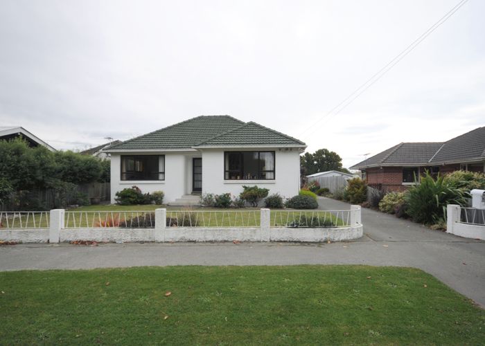  at 1-920/920 Avonside Drive, Avondale, Christchurch