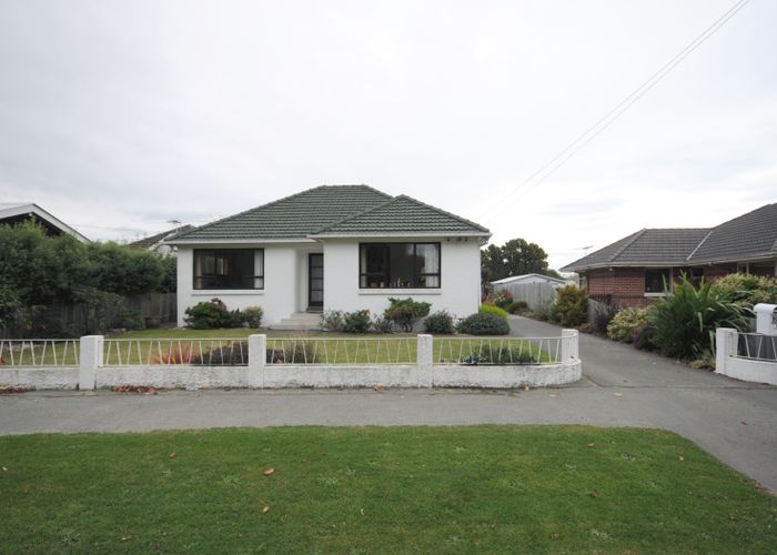  at 1/920 Avonside Drive, Avondale, Christchurch