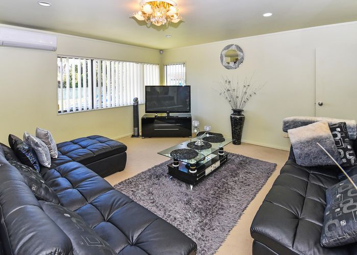  at 12 Manston Road, Mangere, Auckland