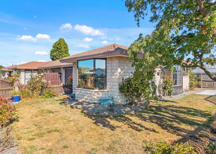  at 1/4 Peebles Drive, Hei Hei, Christchurch
