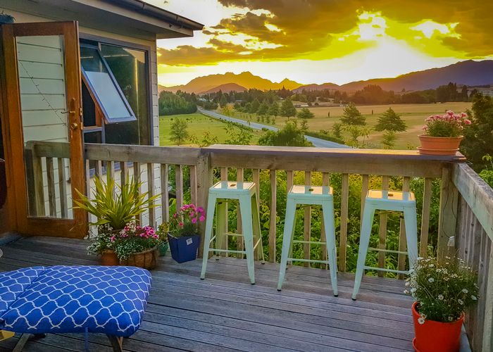  at 9 Derby Street, Arrowtown, Arrowtown