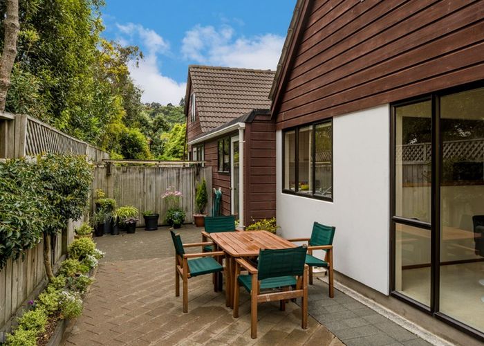  at 4/130 Muritai Road, Eastbourne, Lower Hutt