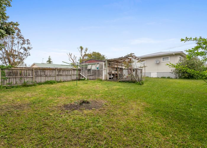  at 6 Milich Terrace, Te Atatu South, Auckland