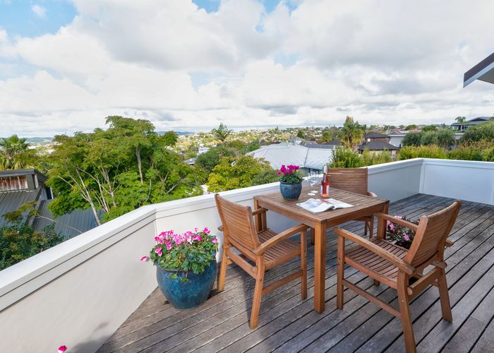  at 77 Litten Road, Cockle Bay, Auckland