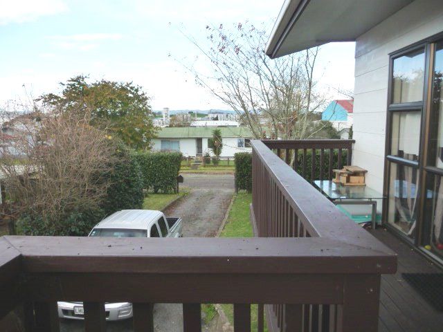  at 6 Jordan Place, Tirau