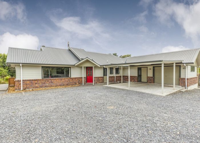  at 562 Lees Road, Feilding, Feilding