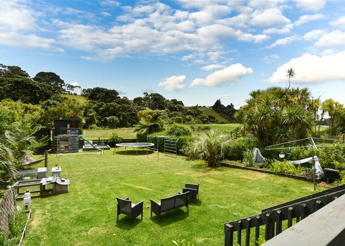  at 27 Bethells Road, Waitakere, Auckland