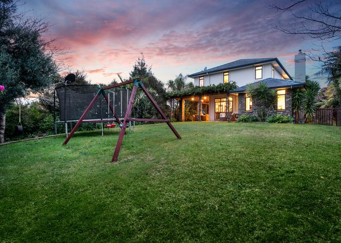  at 11 Churchouse Road, Greenhithe, Auckland