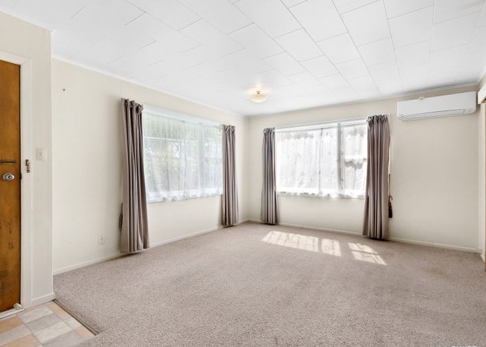  at 2/25 Deller Grove, Silverstream, Upper Hutt