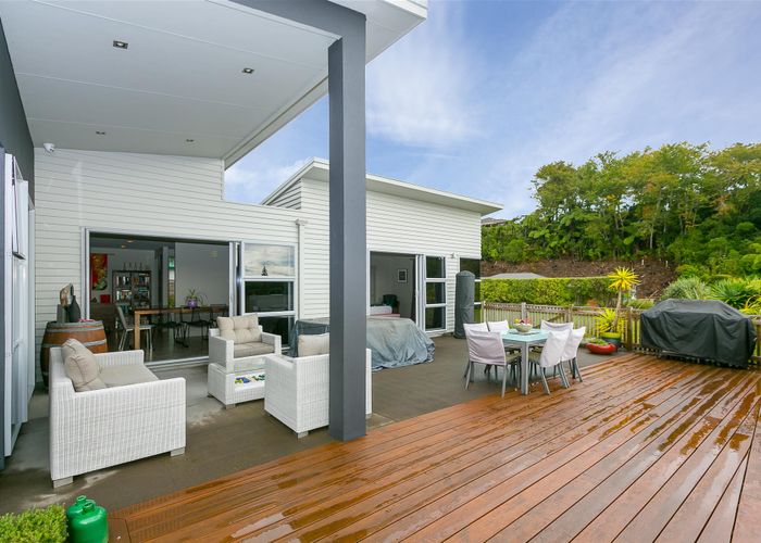  at 11 Cherry Lane, Hurdon, New Plymouth