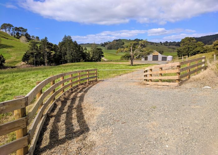 at 270 Wech Access, Makarau, Warkworth