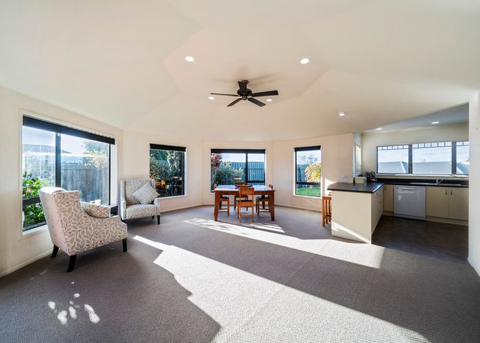  at 6A Ashmore Drive, Frankleigh Park, New Plymouth