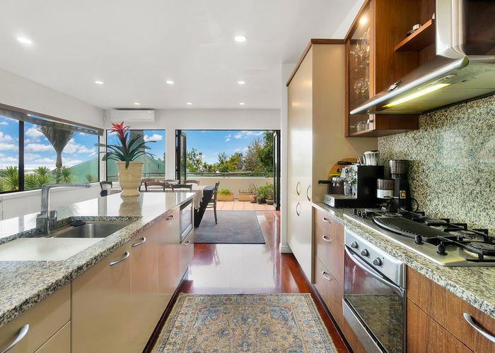  at 18A Hillside Crescent South, Mount Eden, Auckland