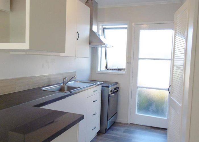  at 1/38 Merton Road, St Johns, Auckland