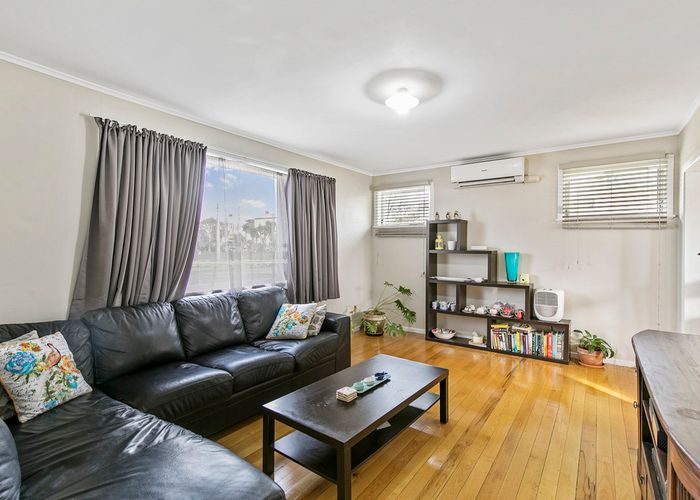  at 27 Lappington Road, Otara, Auckland