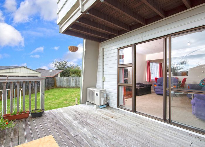  at 2/47 Luton Avenue, Sunnyhills, Auckland