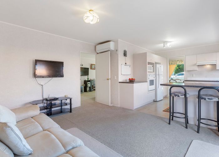  at 50 Waimai Avenue, Weymouth, Auckland